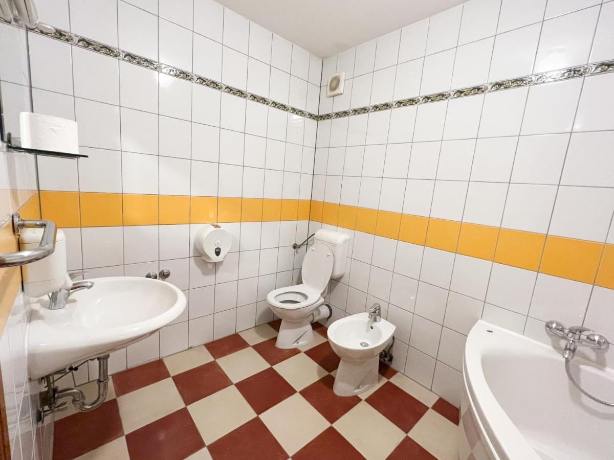 Hotel & Restaurant Babic Vranovaca 外观 照片